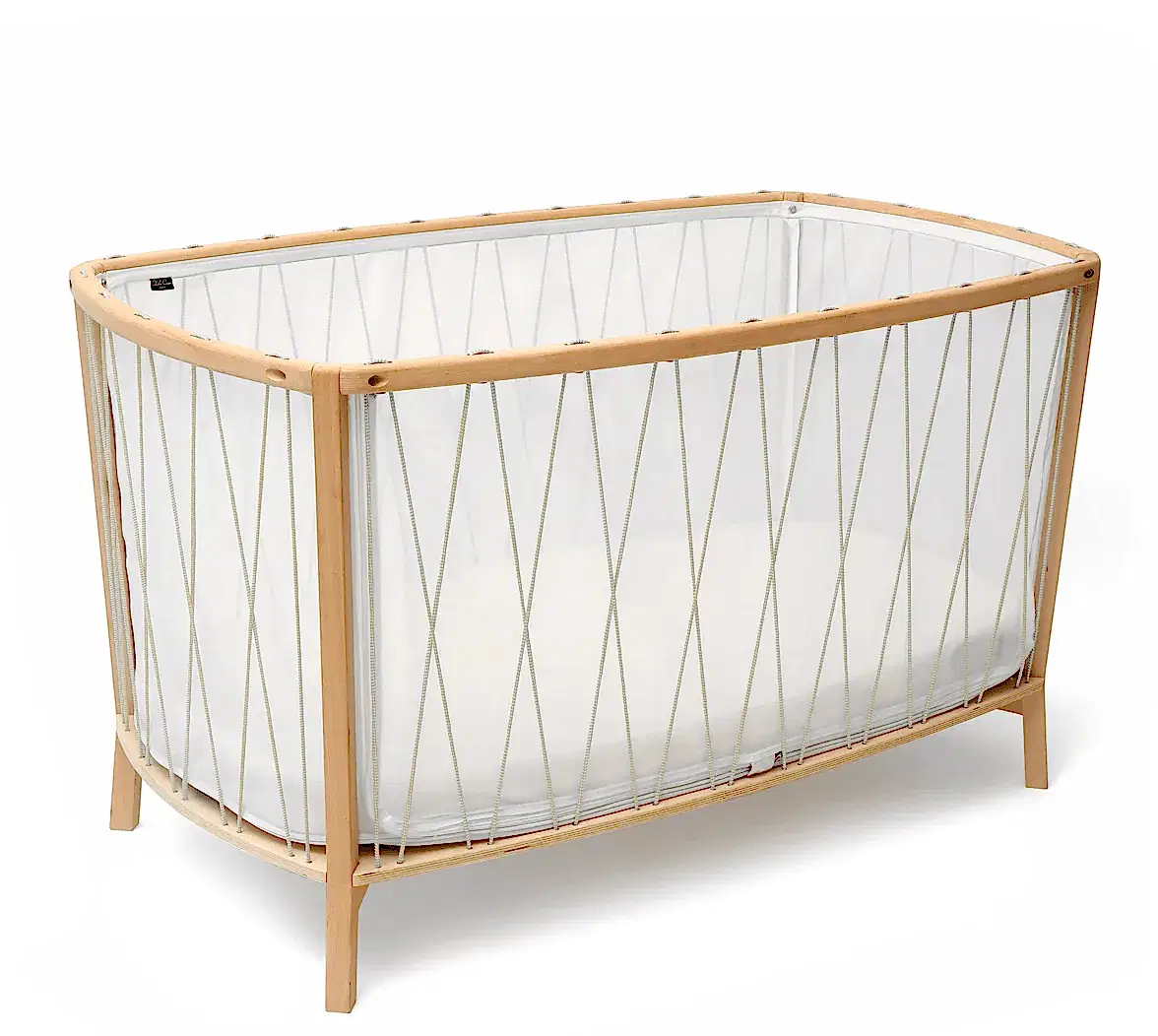 Charlie Crane KIMI Baby Bed, en del av kategorien Furniture - At Home Interiør